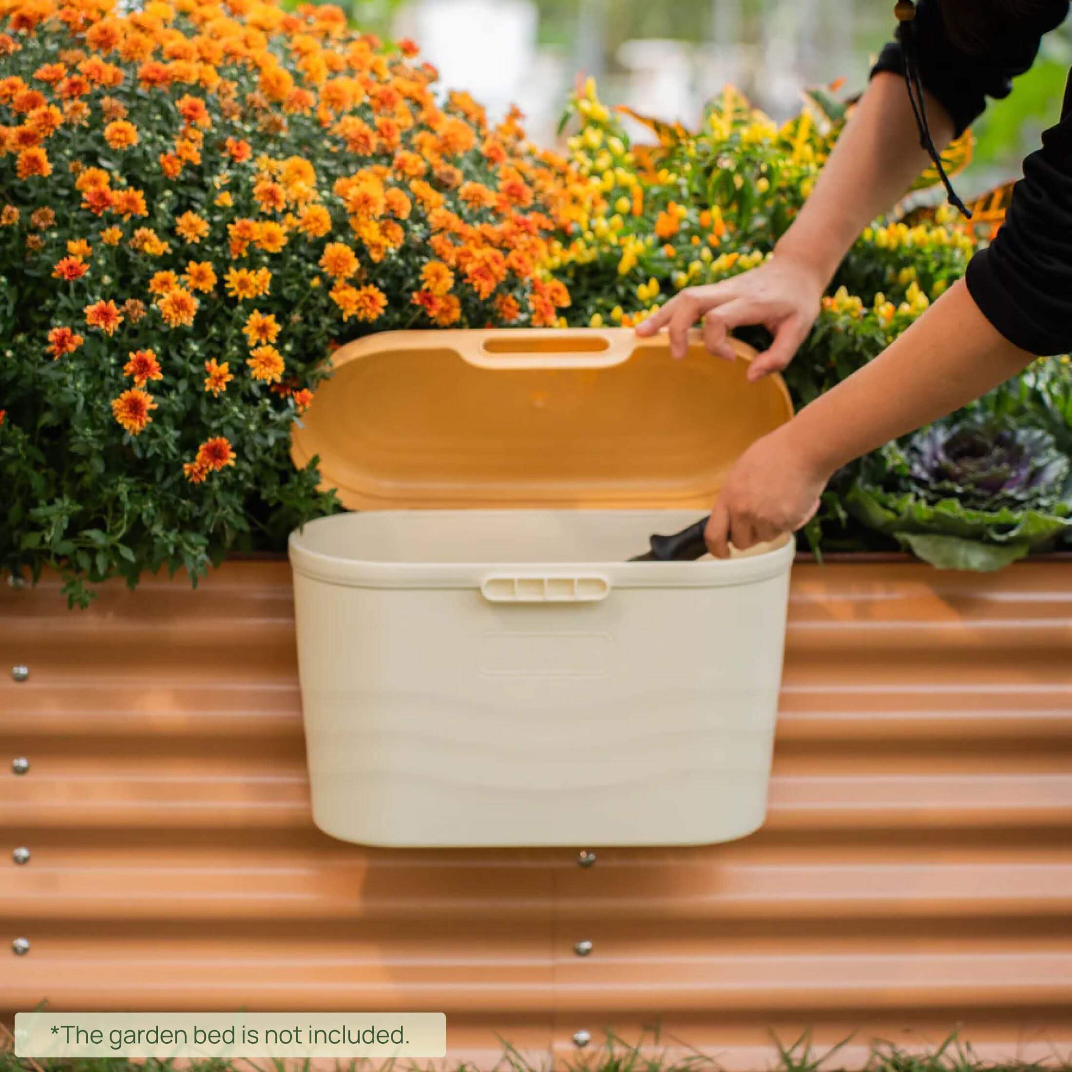 Hanging Garden Toolbox